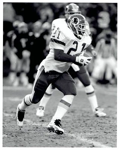 1995 Original Photo Washington Redskins running back Terry Allen in game action - Picture 1 of 2