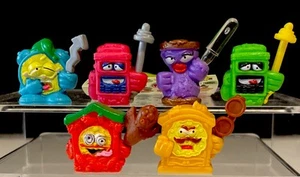 Grossery Gang TIME WASTERS 6 Figures & 6 Weapons Rare & Common Lot Of 13 Series5 - Picture 1 of 14