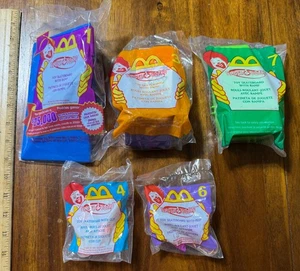 Lotto 5 Rampe 2000 McDonald’s Happy Meal Toys Finger Board Skateboard - Foto 1 di 2