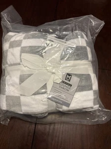 Lounge Throw Blanket Oversized Reversible Luxury Soft  Plush 60 x 70 Inch - Picture 1 of 3