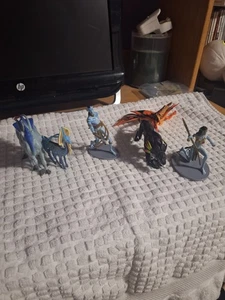 Disney Parks Pandora World Of Avatar Na'vi Collectible PVC Figurines, Set of 6 - Picture 1 of 8