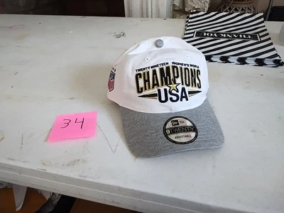 Gorra ajustable Team USA 2019 campeones del mundo femenino Foto 1 de 4