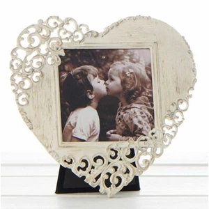 Old Cream Lace Heart Frame 3x3 - Picture 1 of 1