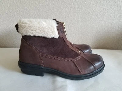 New Ugg hapsburg UGGpure waterproof booties. sz6. RT$200. - Image 1 of 4