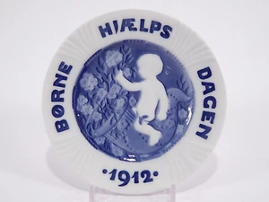 ROYAL COPENHAGEN PIATTO CHILDREN'S DAY 1912 - Imagen 1 de 2
