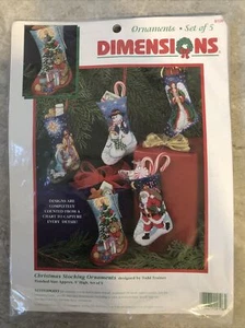 Dimensions Needlepoint Ornaments Kit,CHRISTMAS STOCKING,Counted Chart, 9106 - Picture 1 of 6