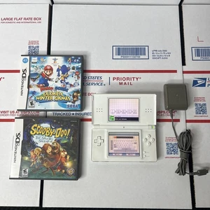 Nintendo DS Lite Console Bundle W / MARIO - EXCELLENT -SAME DAY SHIP - WARRANTY - Picture 1 of 13