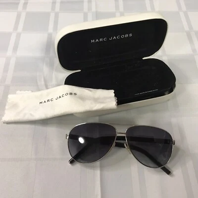 GAFAS DE SOL Marc by Marc Jacobs Aviator negras excelente estado. Con estuche Foto 1 de 4