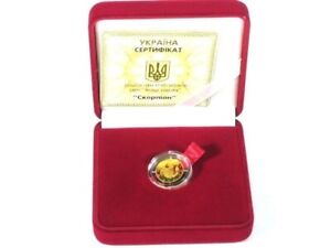 Commemorative gift gold coin "Scorpion" in a case