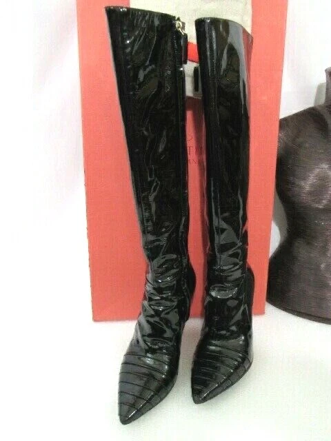 Botas hasta la rodilla VALENTINO de cuero para paciente negras punta talla 7B TEMA precio de venta sugerido por el fabricante $1,195 Foto 1 de 4