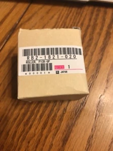 ROLLER. Pick-Up RB2-1821-020 NEW Japan Ships N 24h - Picture 1 of 5
