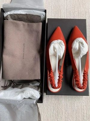 Zapatos bailarina planos rojos Bottega Veneta para mujer con caja auténticos nuevos Foto 1 de 4