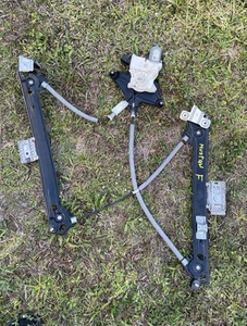 2017-2020 Ford Mustang GT Left Driver Side Window Motor Regulator Cable Oem - Picture 1 of 10