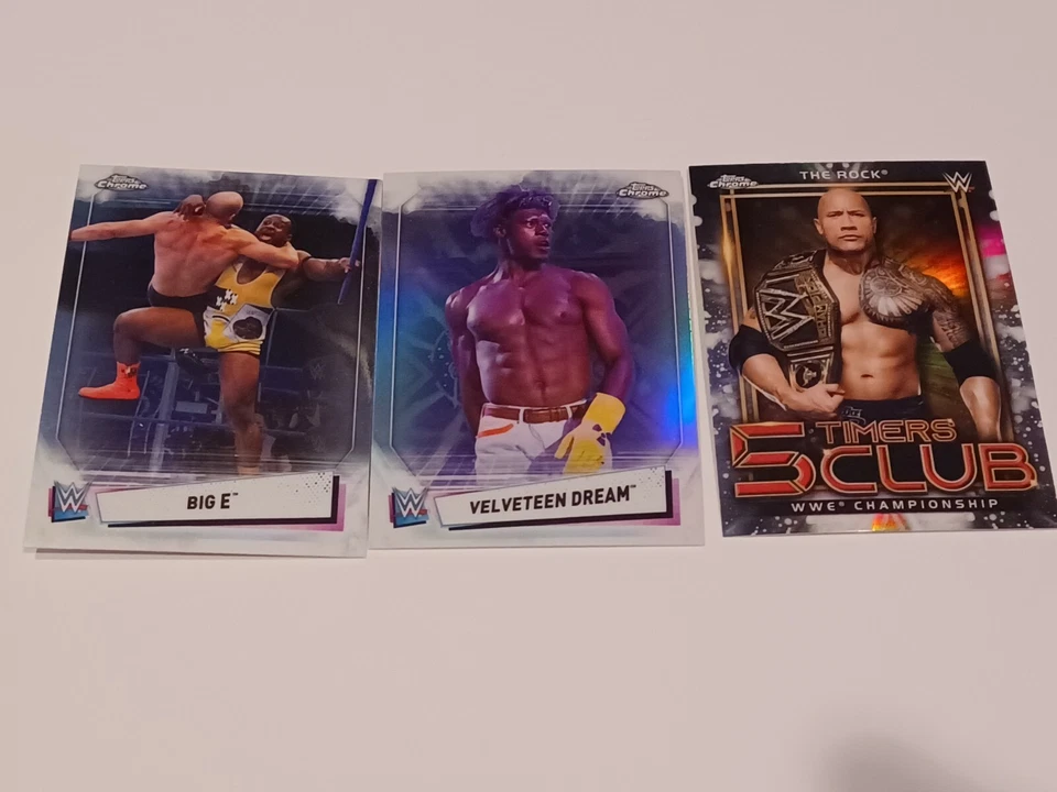 2021 Topps Chrome WWE singles base, variations, refractor and insert singles - Image 1 of 1