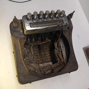 1947 Vintage Cadillac Tube Radio. 7253207United Motors Service (Delco). Untested - Picture 1 of 19