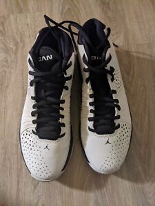 Nike Air Michael Jordan Flight Basketball Shoes Size 8.5 - Used