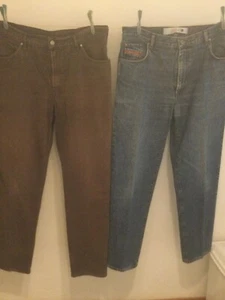 2 St. (ein Preis), Herrenjeans Gr. 33 /36 und 102, braun und blau - Bild 1 von 5
