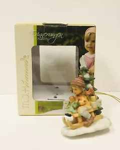 Hummel 2009 Christmas Delivery Ornament With Box - Picture 1 of 6