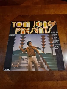 Tom Jones. 12 Inch Album. Vinyl. 'Presents'. Decca. 1971. VG - Picture 1 of 7