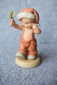 Enesco Memories of Yesterday How 'Bout A Little Kiss? EUC 114987 Free Shipping - Picture 1 of 6