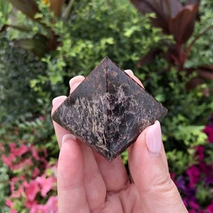 Garnet Crystal Pyramid Natural Garnet Pyramid Healing Pyramid Crystals - Picture 1 of 11