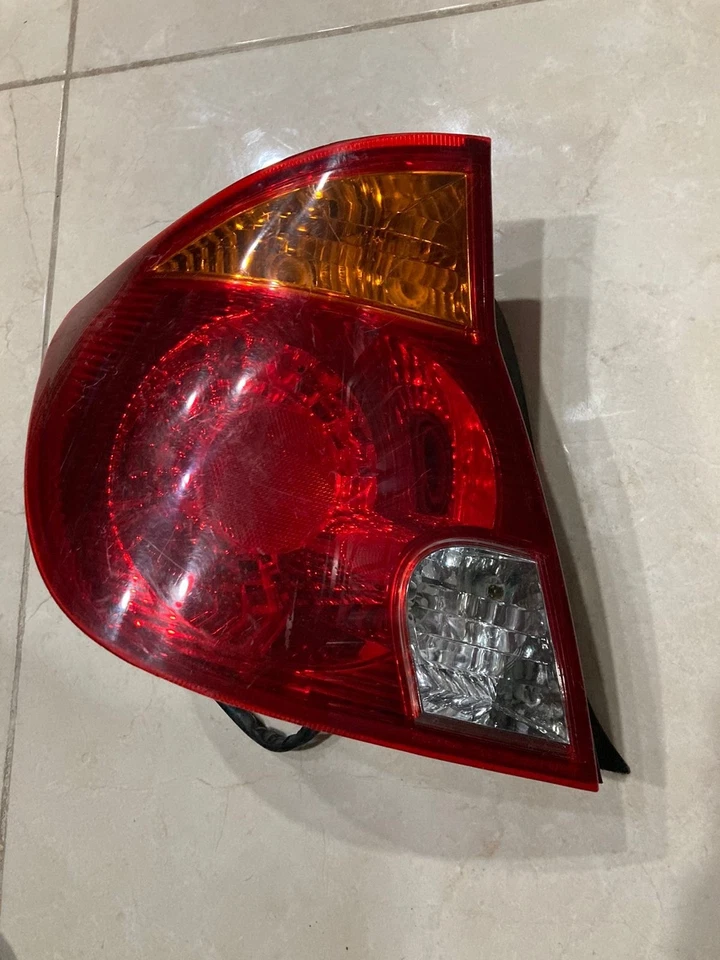 rear lamp lh for HYUNDAI ACCENT (LC) CRDI GL 1999 171220 1126162 Foto 1 de 1