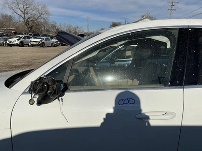 Driver Left Front Door White 0Q Fits 15-19 PORSCHE MACAN 804004 - Image 1 of 4