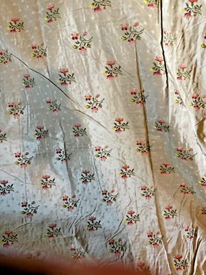 Bordado floral vintage Brunschwig & Fils ANTINA TEXTURIZADO 2 yardas verde claro Foto 1 de 4