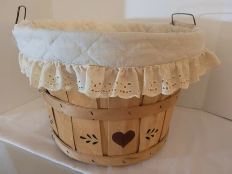 Vintage Bent Wood Bushel Basket Painted Hearts Wire Handles Quilted Lining Cover