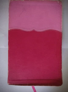 NIV, Moms Devotional Bible, Imitation Leather,2 tone Pink - 1500 pages - Picture 1 of 5