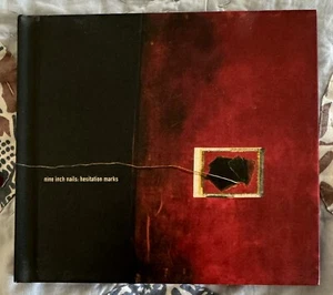 Hesitation Marks by Nine Inch Nails ( 2CD, 2013) Hardcover Book Edition - Imagen 1 de 10