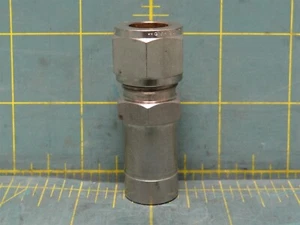 Reductor Gyrolok 8R12316 R, montaje de tubo de 1/2" para adaptador de tubo de 3/4", 316 SS - Imagen 1 de 3