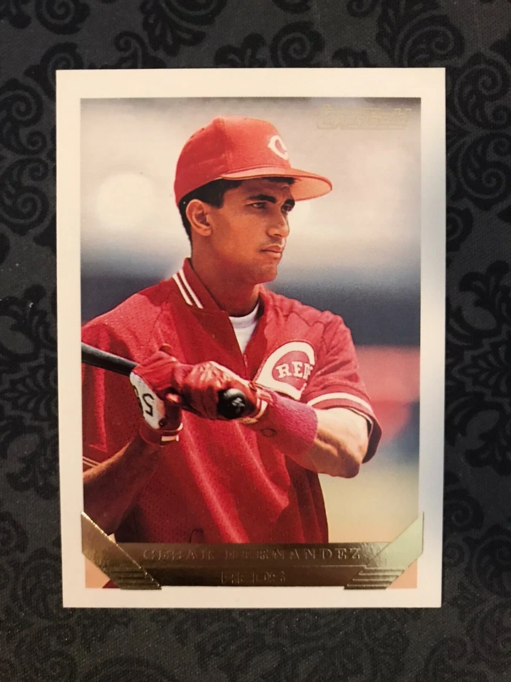 1993 TOPPS GOLD BASEBALL CARD YOU PICK CHOOSE COMPLETE SET 301-774 - Image 1 of 1