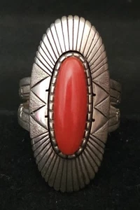 LEO LANDO YAZZIE NAVAJO SPECTACULAR STERLING SILVER CORAL RING 8.8 GRAMS!!! - Picture 1 of 11