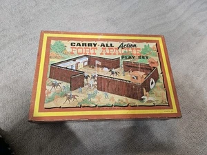 Vintage MARX FORT APACHE CARRY-ALL ACTION PARTIAL SET w/ TIN CASE #4685 - Picture 1 of 12