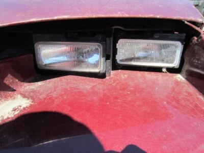 Conjunto de farol esquerdo usado serve: 1995 Chevrolet Camaro 2 Dr interno esquerdo grau A - Imagem 1 de 4