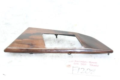 Отделка передней левой водительской дверной панели MERCEDES-BENZ GLK350 4MATIC 10–12 F1208 - Изображение 1 из 4