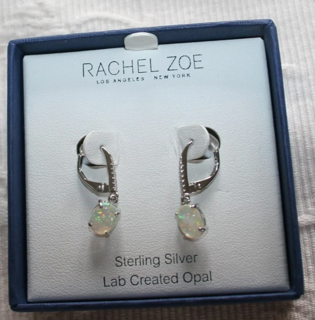 NUEVO EN CAJA Pendientes de lágrima colgantes de ópalo creados en laboratorio de metal de plata esterlina Rachel Zoe Foto 1 de 1