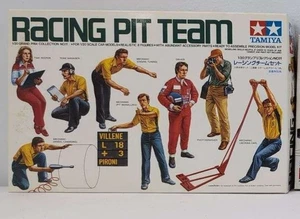 Tamiya Racing Pit Team 1:20 Scale New Sealed Parts F1 Racing Kit 2011 - Picture 1 of 2
