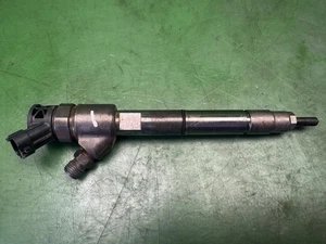 Iveco Daily Einspritzdüse Mk6 2.3 F1AGL411H 5802846337 2022 Euro6  - Bild 1 von 3