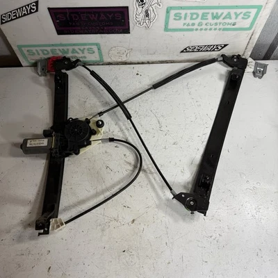 03-13 Maserati Quattroporte Ventana Trasera Derecha Regulador y Motor M139 Foto 1 de 4