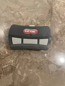 Original Genie GITR-3 3-Button Garage Door Opener Remote (37517S) OEM - Picture 1 of 3