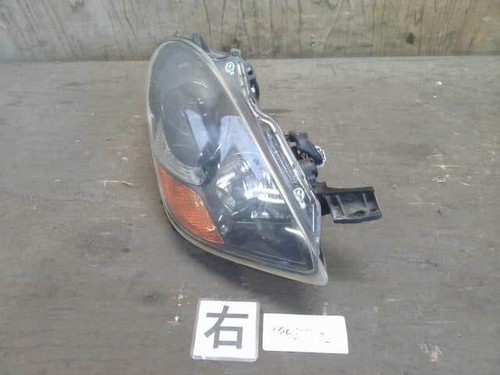 Foto 1 di 9
