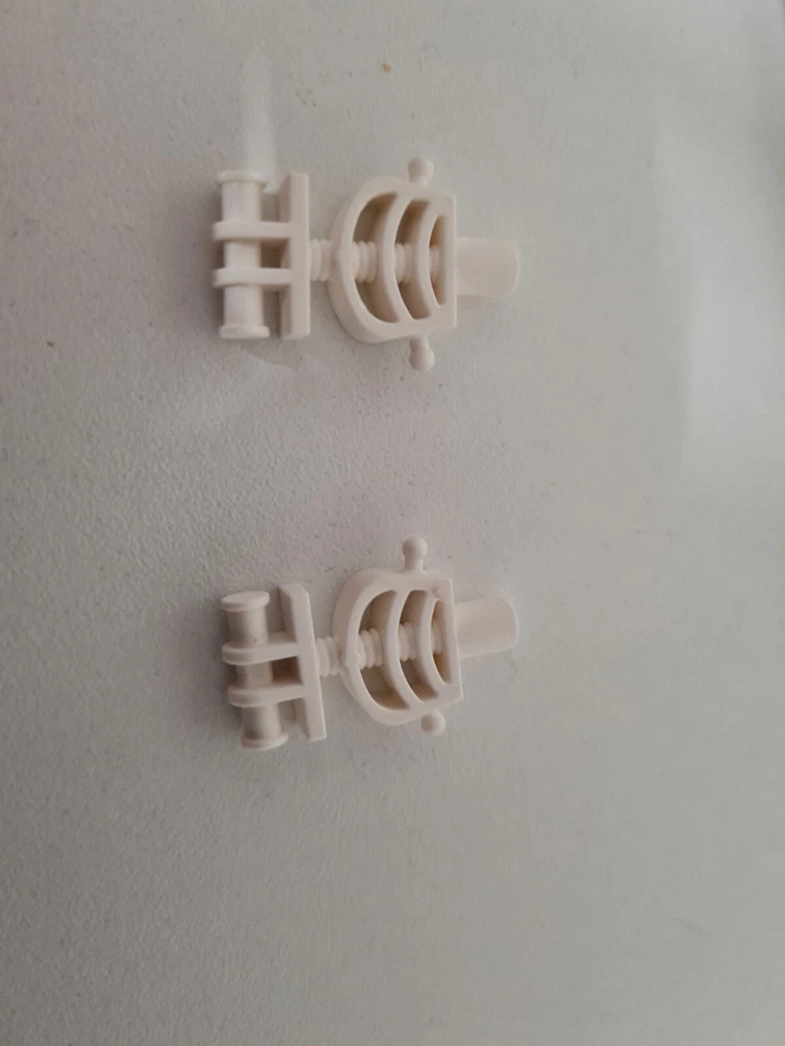 LEGO 2 x Skeletons White Torsos Minifigures Halloween  - Image 1 of 1