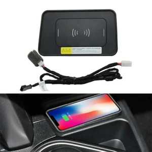 Auto Handy Ladegerät Wireless Charger Pad Für Toyota RAV4 2014-2018 Samsung - Zdjęcie 1 z 12