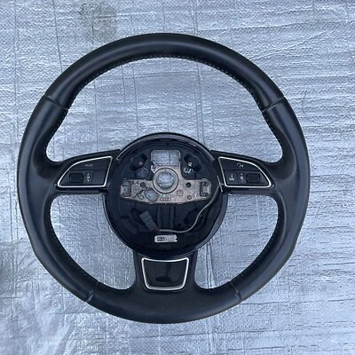 Volante multifuncional 8K04190918M OEM Audi A5 2012-2016 Foto 1 de 4