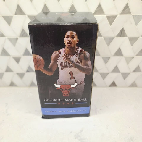 Derrick Rose Chicago Bulls NBA Budweiser 2012 2013 Basketball Bobblehead. New Cover