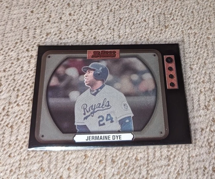 2000 JERMAINE DYE BOWMAN RETRO FUTURE PARALLEL #7 (ROYALS) - Image 1 of 1
