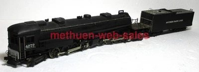 Locomotora de vapor delantera AHM/Rivarossi~HO~Southern Pacific 4-8-8-2 cabina~#4272 Foto 1 de 3