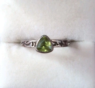 Sterling Silver Peridot Tribal Stack Ring Size 6 - Image 1 of 4